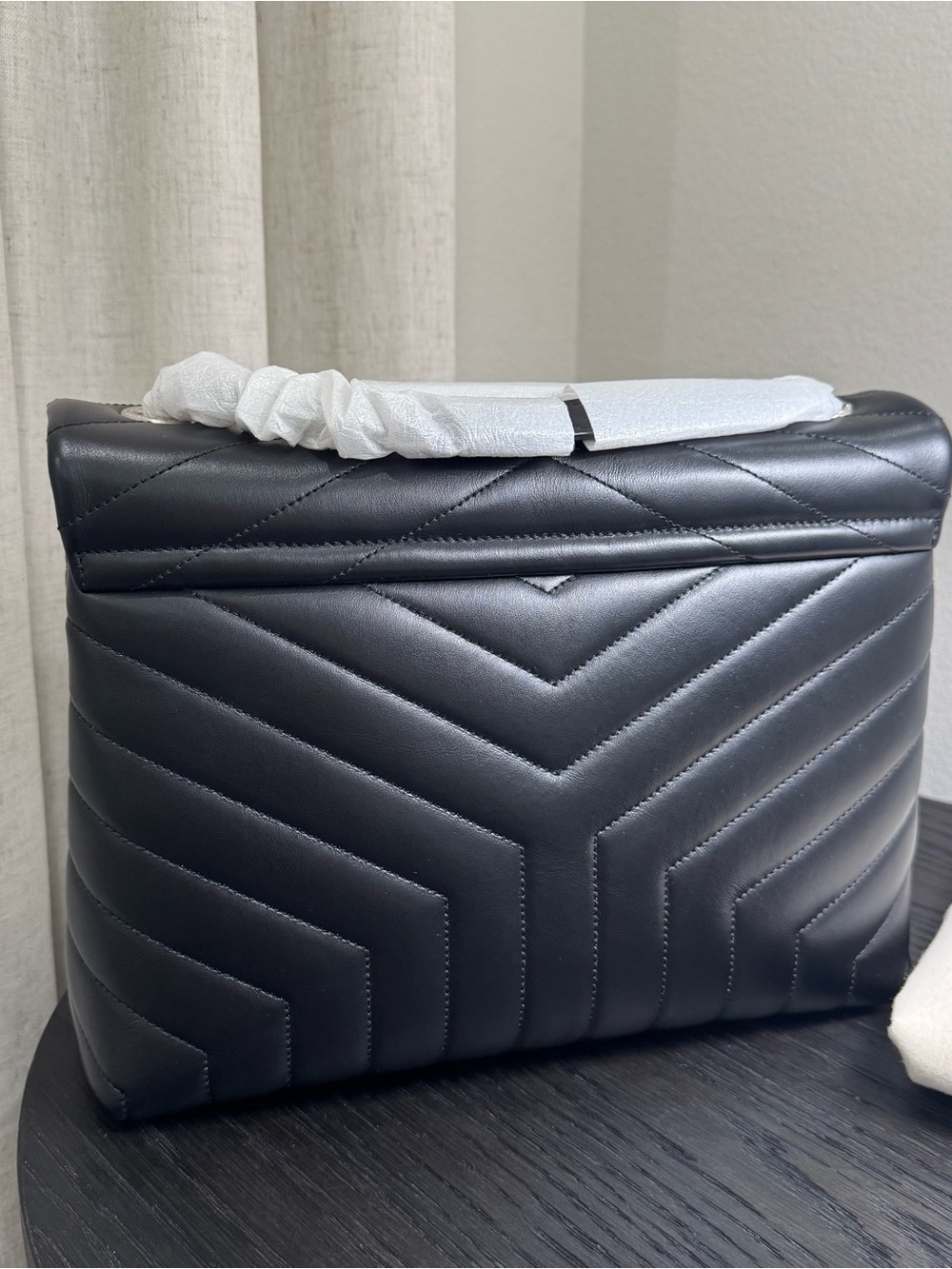 Saint Laurent YSL Loulou Medium Shoulder Bag Quilted Leather Black - Picture 3 of 9